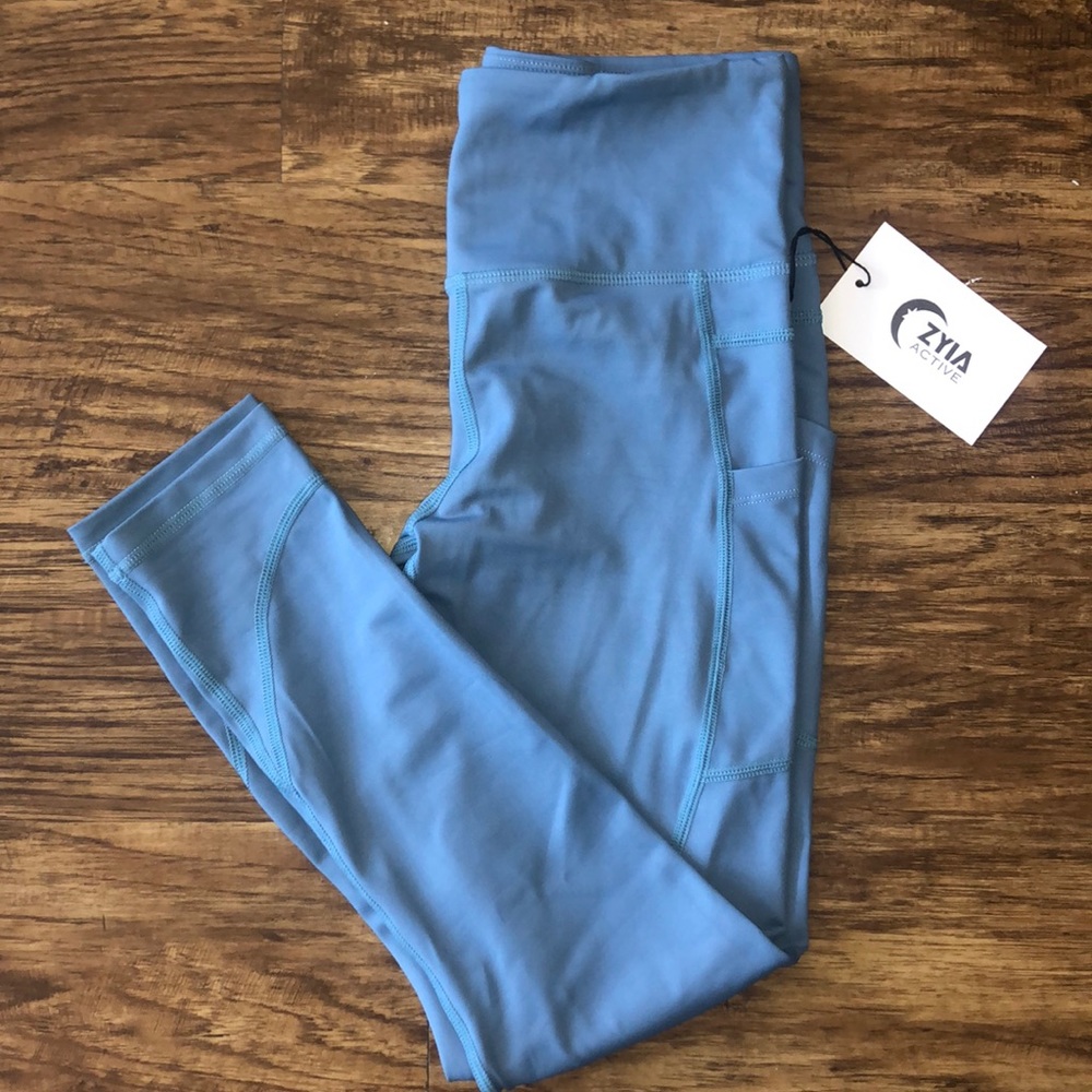 Zyia Leggings